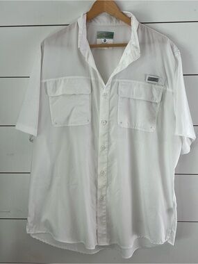 Ocean Coast Men's Short-Sleeve White Fishing Button-Down Shirt / gorpcore active